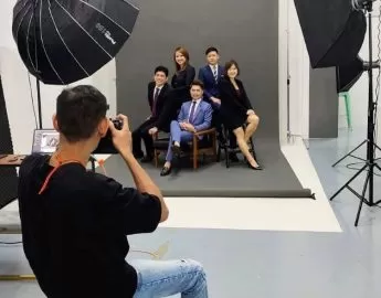 5 Best Photographers for Corporate Photoshoot in Singapore