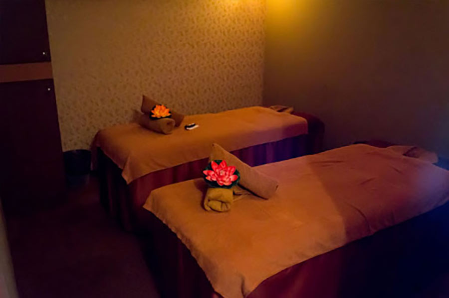 Cheap couple spa in Singapore